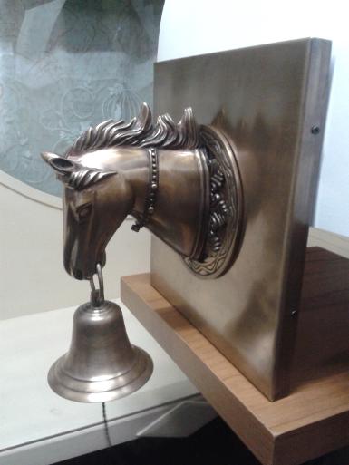 Horse with bell size horse wide 23 cm.deep 20 cm.square base 40x40 cm. Horse with bell size horse wide 23 cm.deep 20 cm.square base 40x40 cm.