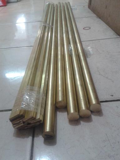 Brass Round Bar/Brass Flat Bar เพลาตันกลม D: 4 หนุน 13 mm. Brass Round Bar/Brass Flat Bar เพลาตันกลม D: 4 หนุน 13 mm.