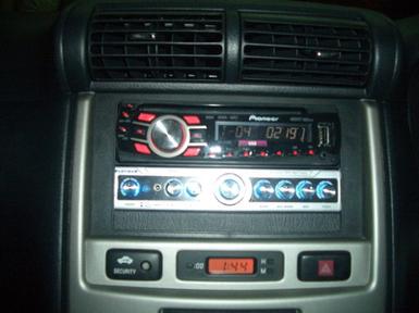 วิทยุ PIONEER 2350 และ ปลี PLATINUM 