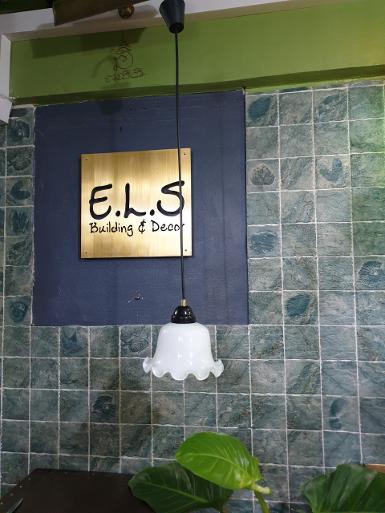 Hanging Lamp Item Code HGLPT63 size long total 1100 mm glass wide 192 mm. Hanging Lamp Item Code HGLPT63 size long total 1100 mm glass wide 192 mm.