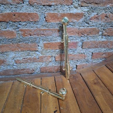 Brass door lock Item Code WMR8 size Long 8'' handle 25 mm.stick 12 mm.Thickness 7 mm. Brass door lock Item Code WMR8 size Long 8'' handle 25 mm.stick 12 mm.Thickness 7 mm.