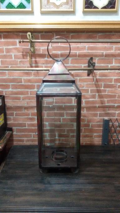 lantern Lamp Code MR007N size high 78 cm wide 22 cm. lantern Lamp Code MR007N size high 78 cm wide 22 cm.