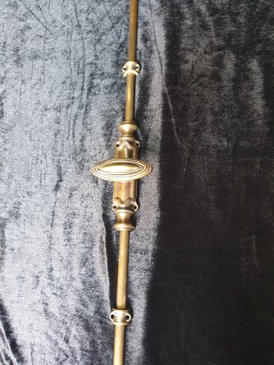 Brass door lock Item Code W064-8 size long 3000 mm. handle long 8 cm. Brass door lock Item Code W064-8 size long 3000 mm. handle long 8 cm.
