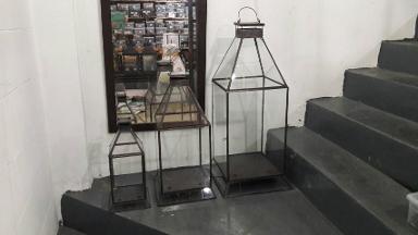 Lantern Lamp brass Item Code LTL18 have 3 size 16 x 16 x h 42 , 25 x 25 x h 62 cm,30 x 30 x h 84 cm. Lantern Lamp brass Item Code LTL18 have 3 size 16 x 16 x h 42 , 25 x 25 x h 62 cm,30 x 30 x h 84 cm.