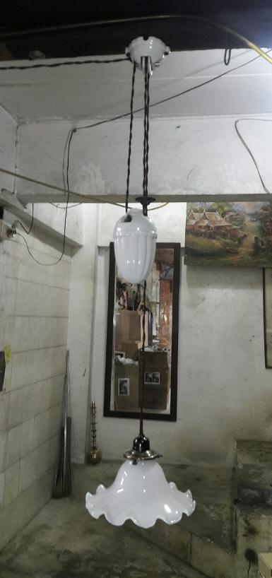 Hanging Lamp Item code HG012B size glass wide 18.5 cm. high 8 cm. can be longer Hanging Lamp Item code HG012B size glass wide 18.5 cm. high 8 cm. can be longer