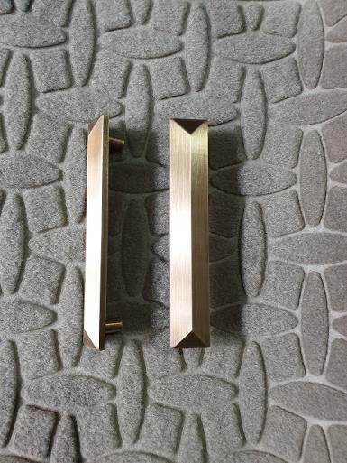 Brass Handle Price/ each Item code N018FB size long 150 mm wide 25 mm. high 24 mm. Brass Handle Price/ each Item code N018FB size long 150 mm wide 25 mm. high 24 mm.